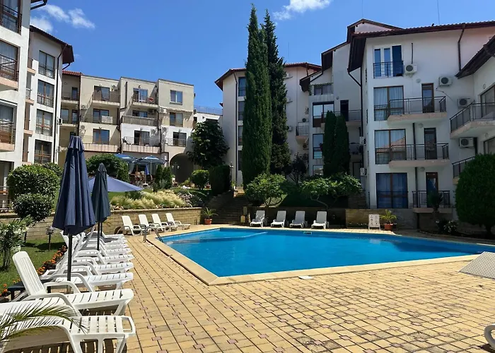 Lägenhet Complex Compass